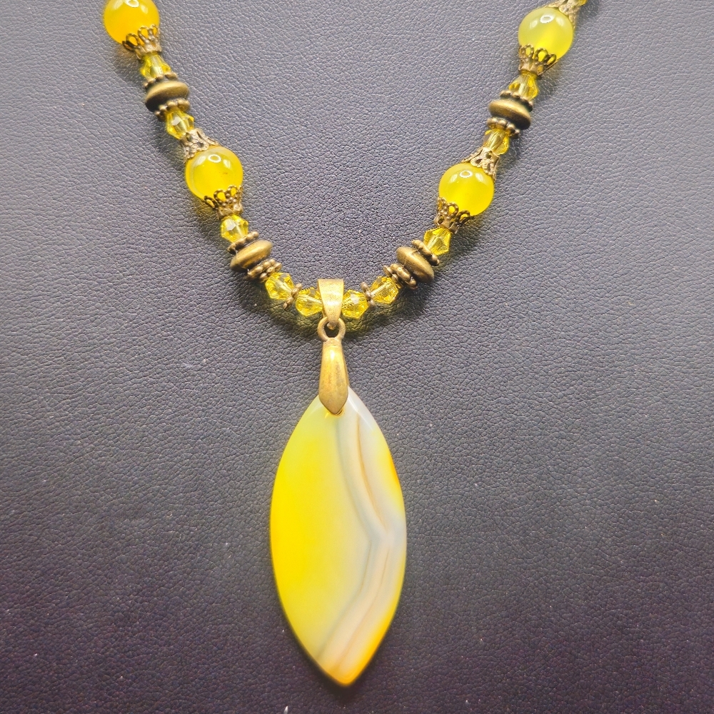 Yellow Agate Pendant with Matching Necklace and Earrings